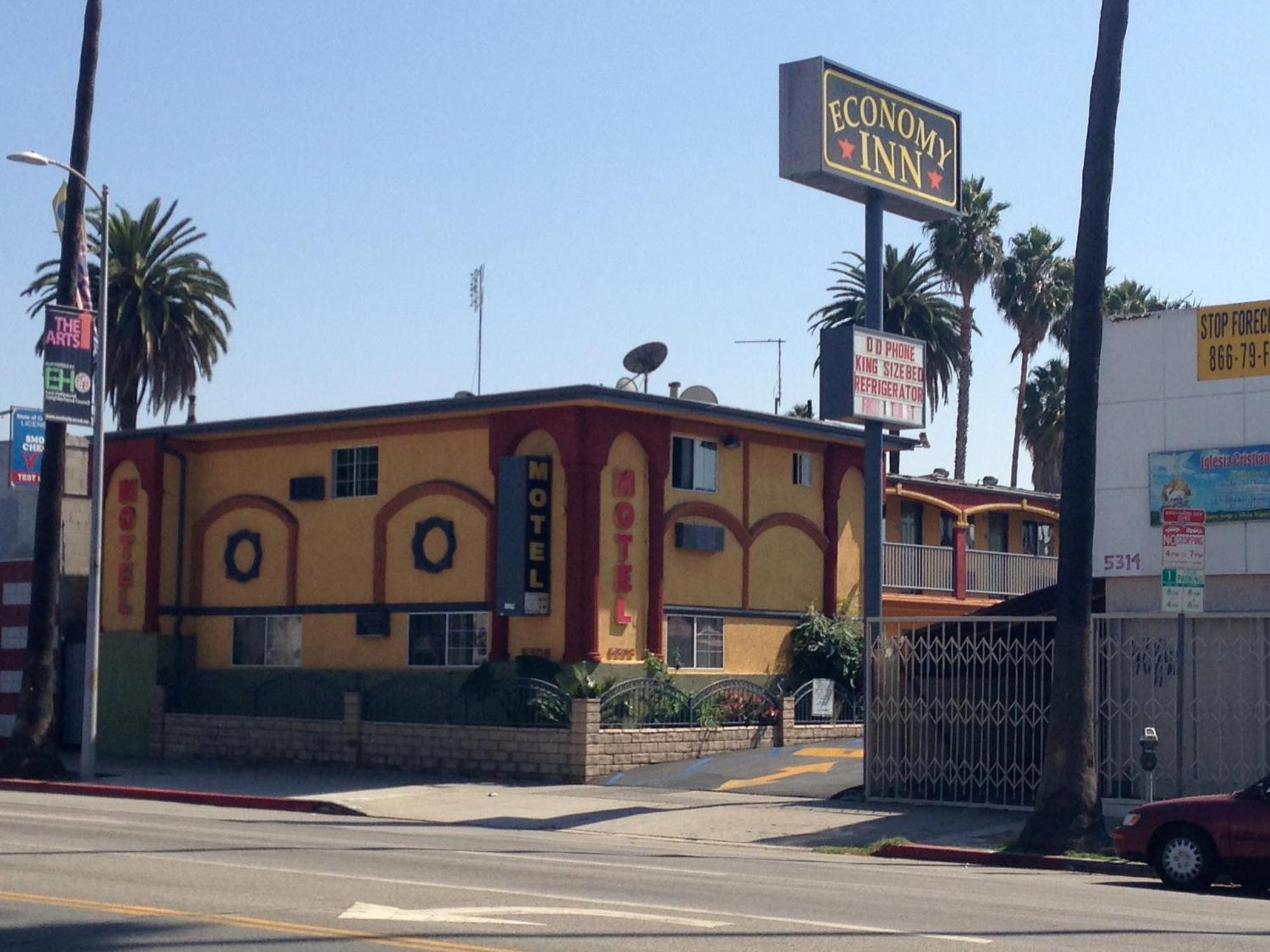Economy Inn Hollywood — Photos 1